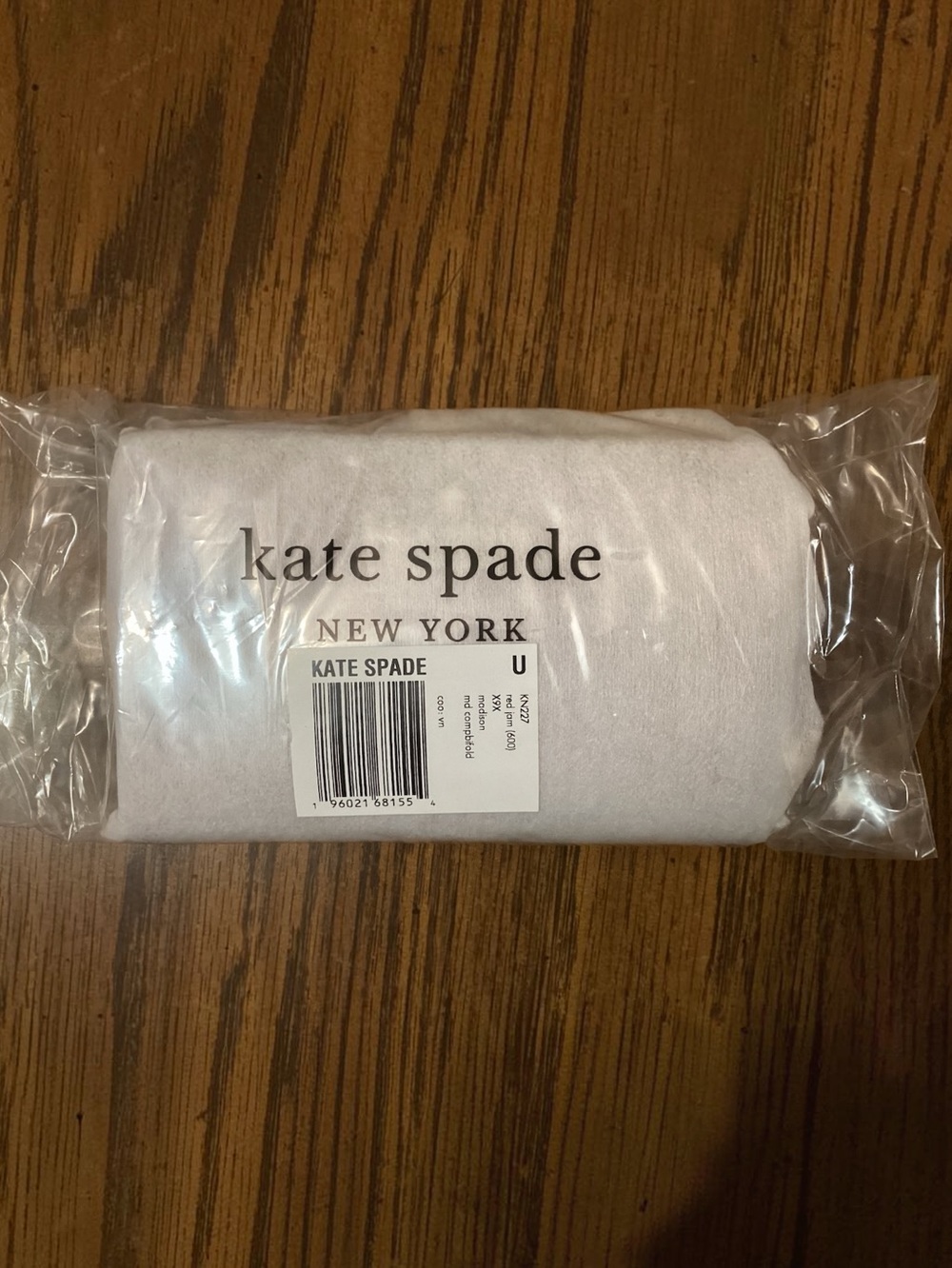 Kate Spade Madison Medium Bifold Wallet in Red Jam, NWT - Picture 3 of 6